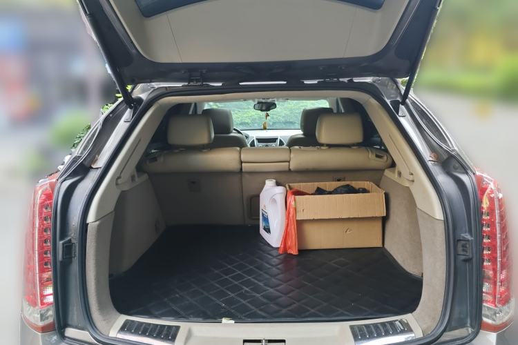 Used Cadillac SRX 2012 3.0L Elite Edition Trunk