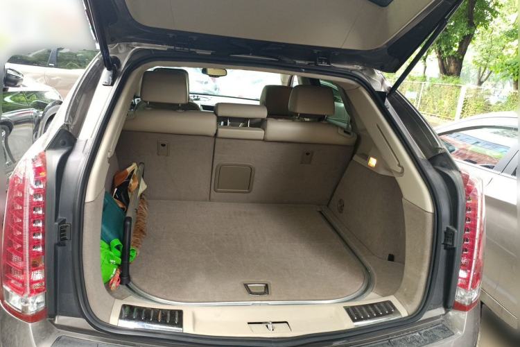 Used Cadillac SRX 2012 3.0L Elite Edition Trunk