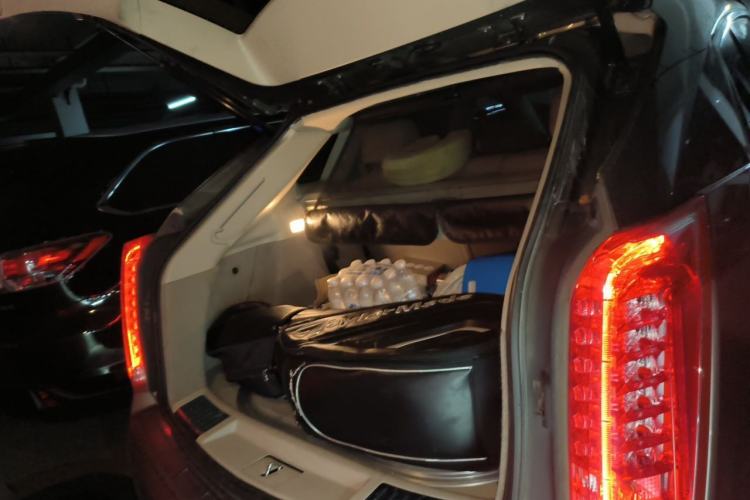 Used Cadillac SRX 2012 3.0L Leading Model Trunk