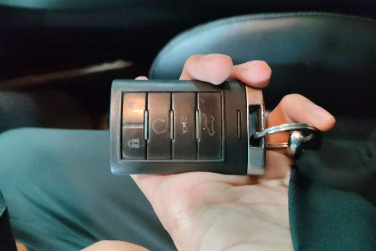 Used Cadillac SRX 2012 3.0L Leading Model Vehicle Key