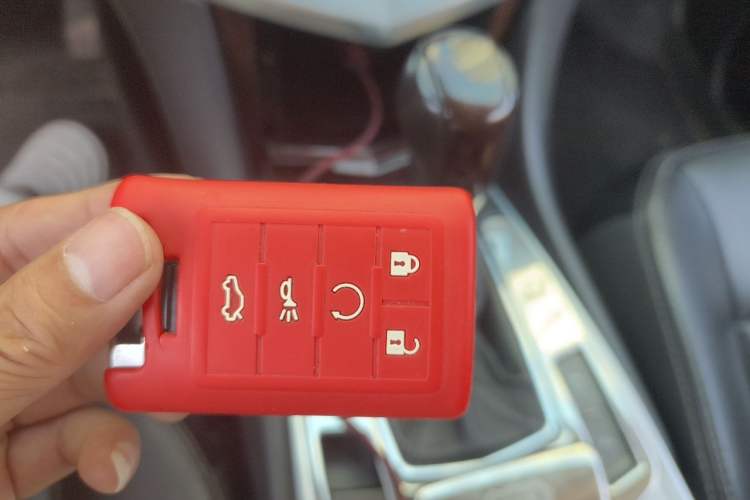 Used Cadillac SRX 2012 3.0L Elite Edition Vehicle Key