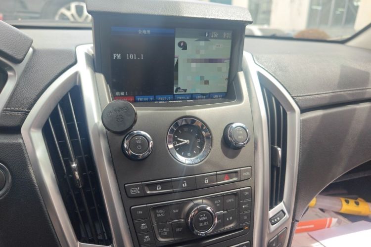 Used Cadillac SRX 2012 3.0L Elite Edition Audio And AC Panel