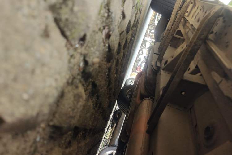 Used Cadillac SRX 2012 3.0L Elite Edition Chassis Front Right