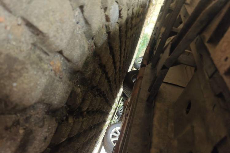 Used Cadillac SRX 2012 3.0L Elite Edition Chassis Rear Left