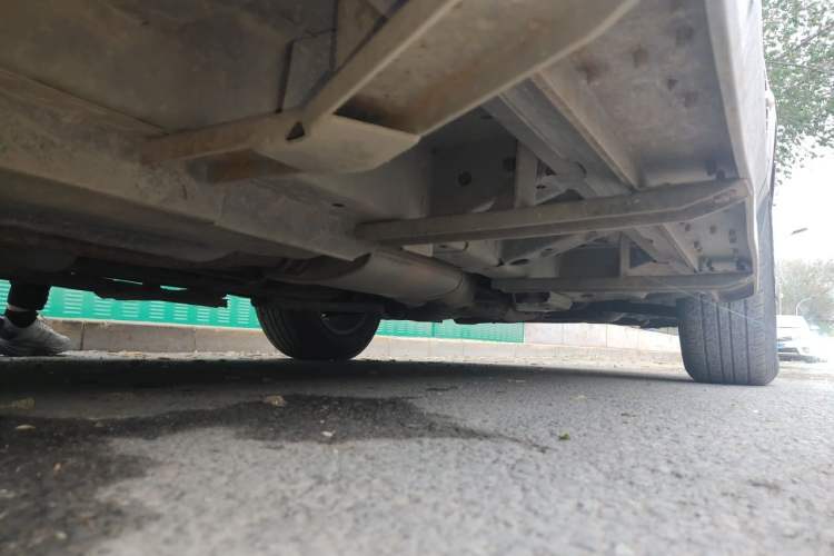 Used Cadillac SRX 2012 3.0L Elite Edition Chassis Rear Right