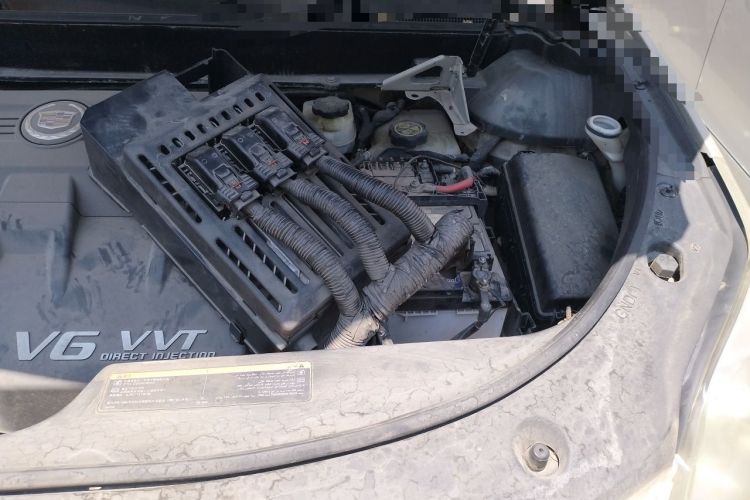 Used Cadillac SRX 2012 3.0L Elite Edition Engine Bay Left