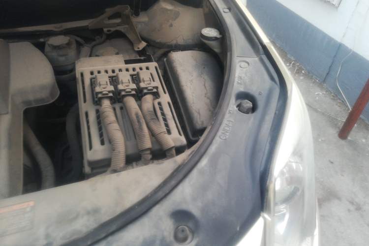 Used Cadillac SRX 2012 3.0L Leading Model Engine Bay Left