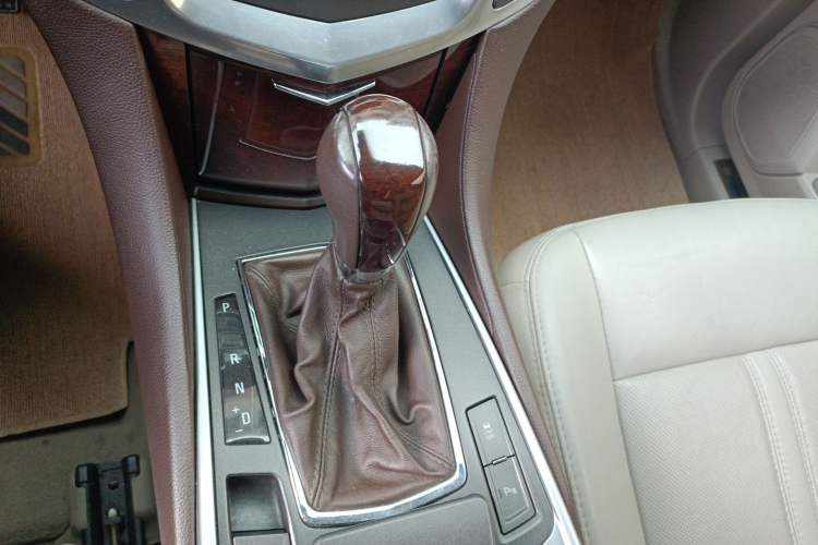 Used Cadillac SRX 2012 3.0L Leading Model Gear Lever