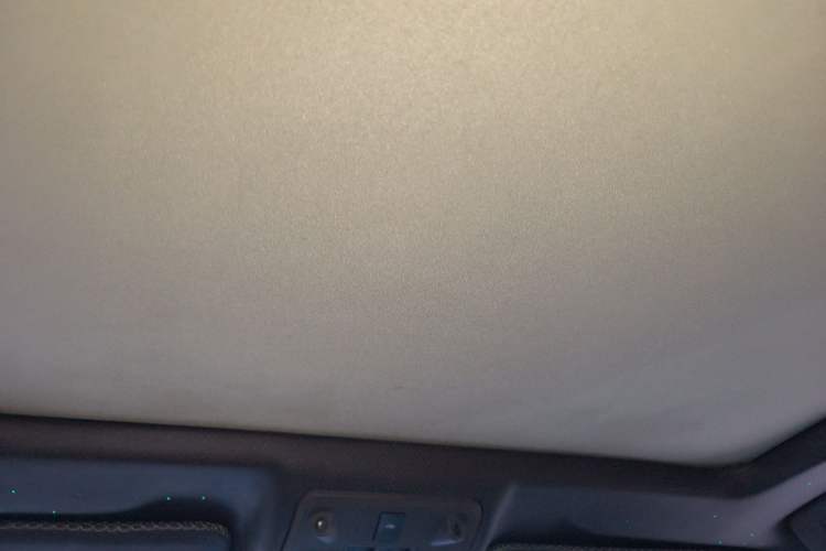 Used Cadillac SRX 2012 3.0L Comfort Model Headliner