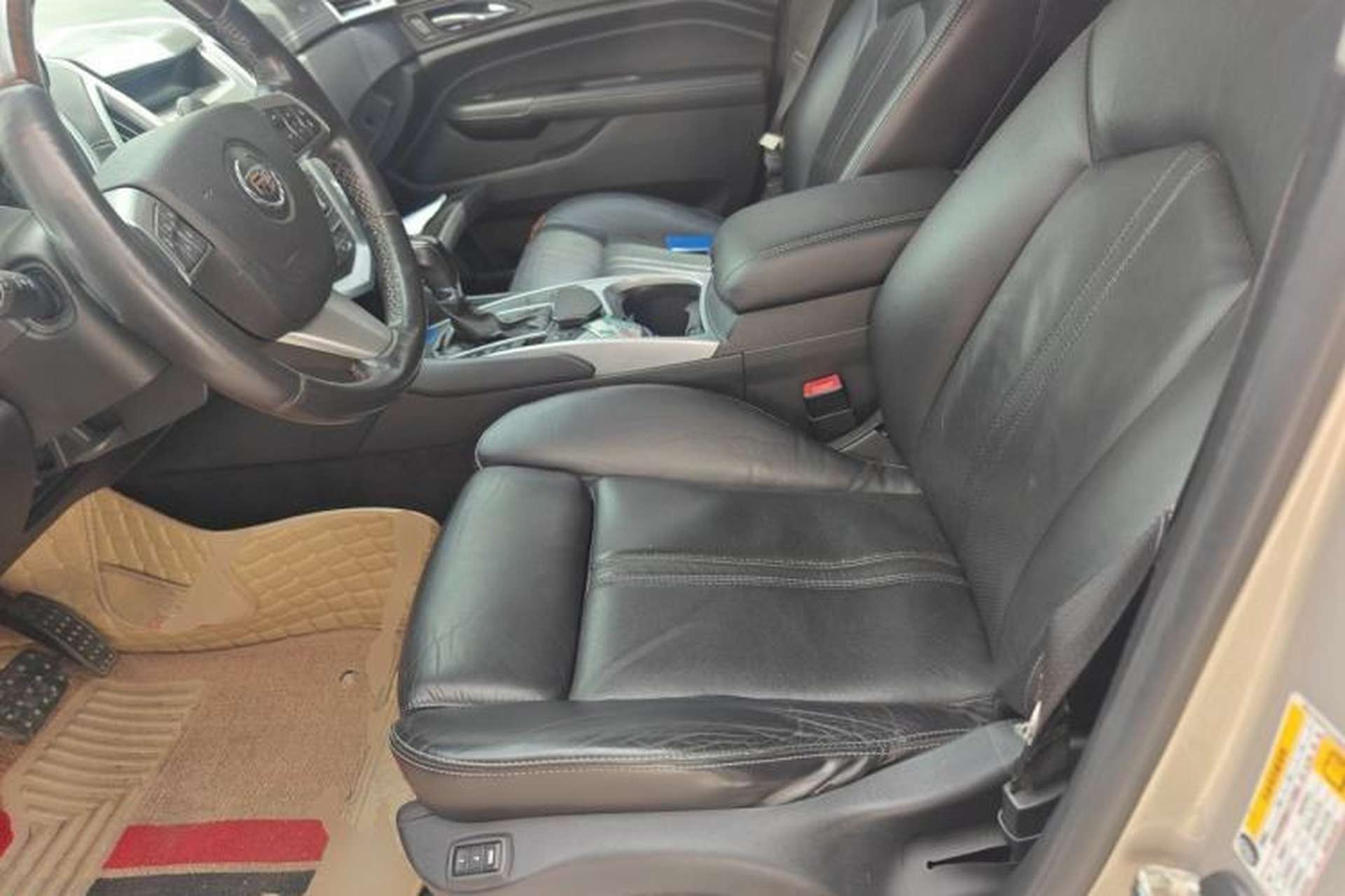 Used Cadillac SRX 2012 3.0L Elite Edition Left Front Seat