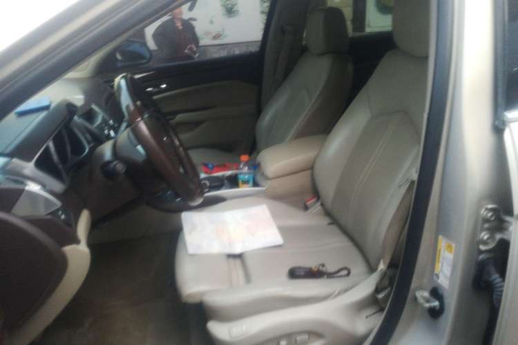Used Cadillac SRX 2012 3.0L Leading Model Left Front Seat