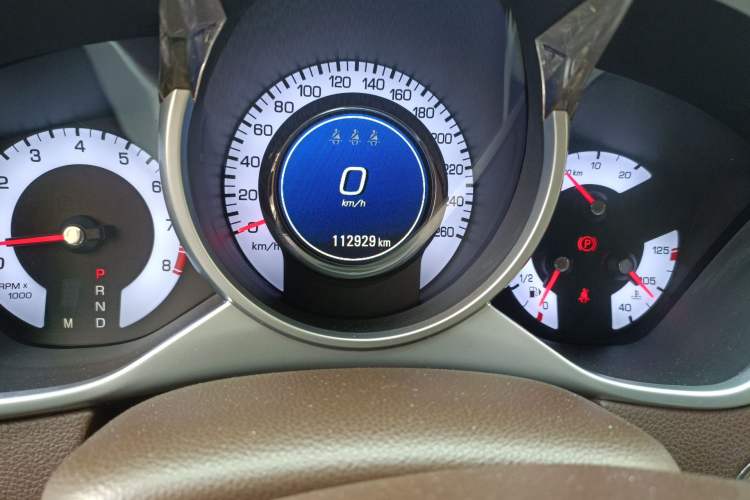 Used Cadillac SRX 2012 3.0L Leading Model Odometer Close Up
