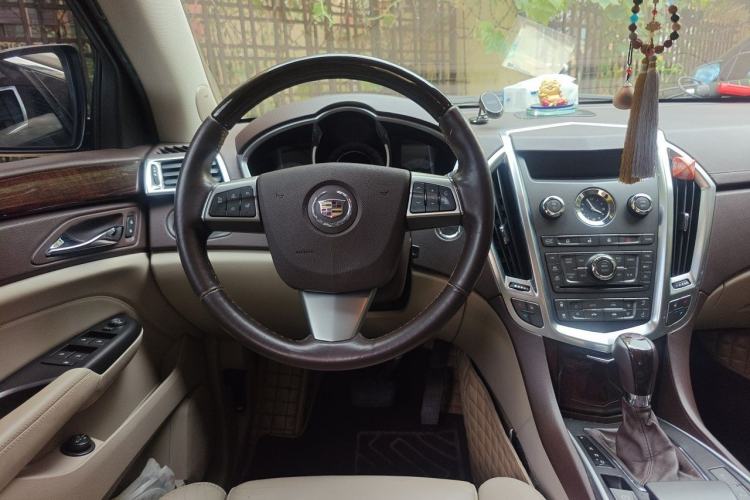 Used Cadillac SRX 2012 3.0L Elite Edition Steering Wheel
