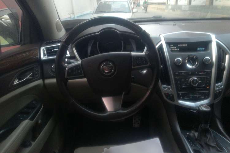 Used Cadillac SRX 2012 3.0L Leading Model Steering Wheel