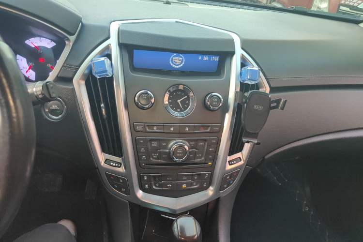 Used Cadillac SRX 2012 3.0L Flagship Version Audio And AC Panel