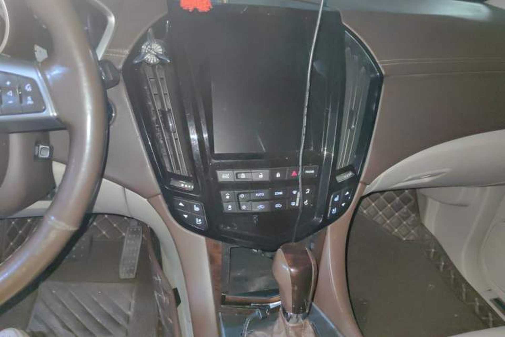 Used Cadillac SRX 2012 3.0L Elite Edition Audio And AC Panel