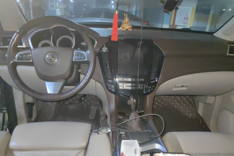Used Cadillac SRX 2012 3.0L Elite Edition Center Console