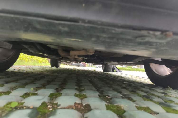Used Cadillac SRX 2012 3.0L Leading Model Chassis Front