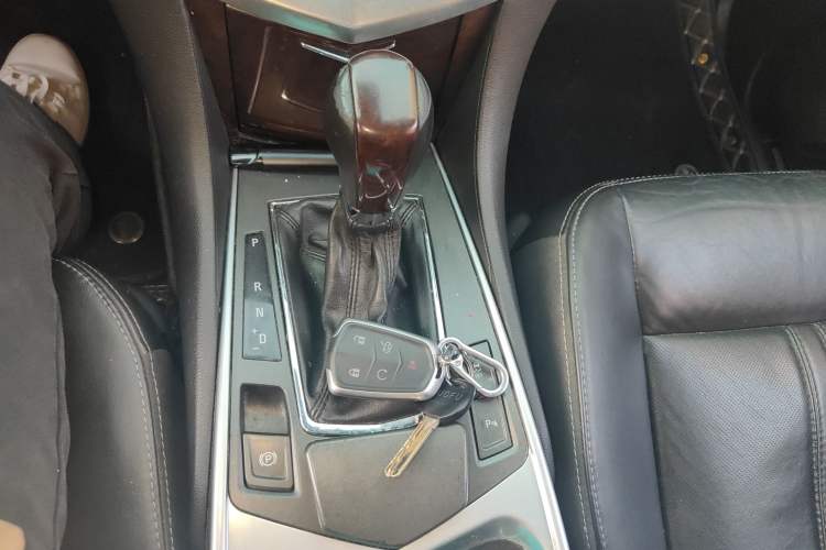 Used Cadillac SRX 2012 3.0L Flagship Version Gear Lever