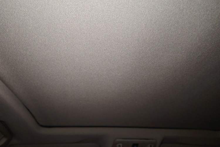 Used Cadillac SRX 2012 3.0L Leading Model Headliner