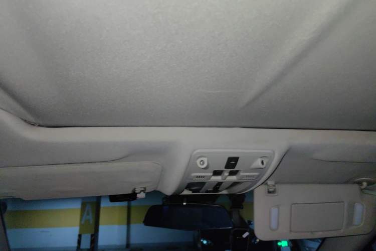 Used Cadillac SRX 2012 3.0L Elite Edition Headliner