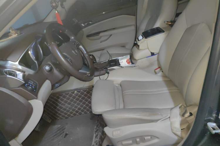 Used Cadillac SRX 2012 3.0L Elite Edition Left Front Seat