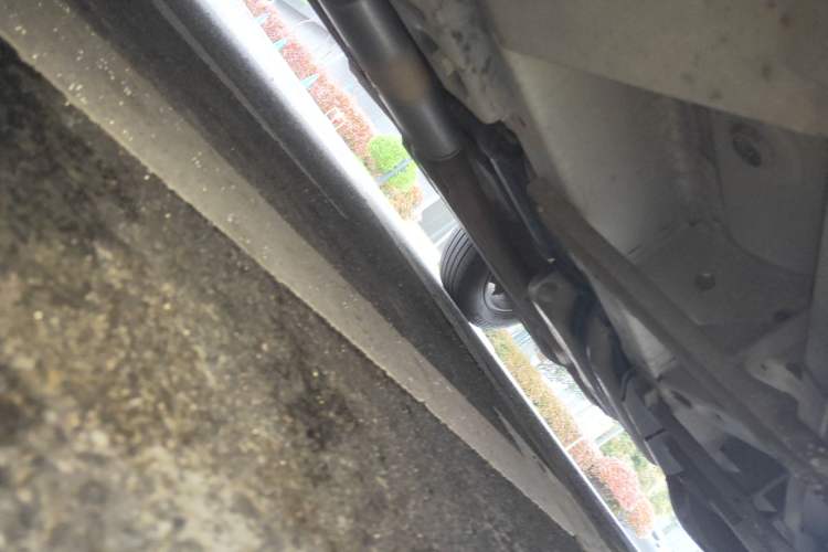 Used Cadillac SRX 2012 3.0L Elite Edition Chassis Front Left