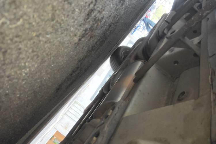 Used Cadillac SRX 2012 3.0L Elite Edition Chassis Front Right