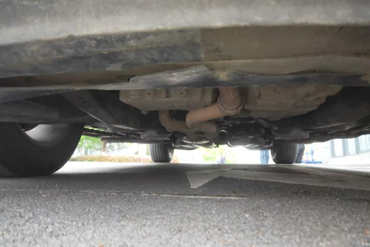 Used Cadillac SRX 2012 3.0L Elite Edition Chassis Front