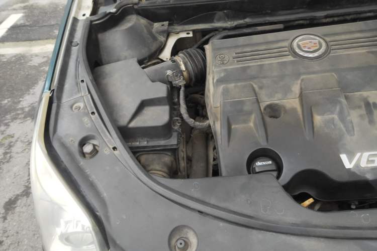 Used Cadillac SRX 2012 3.0L Elite Edition Engine Bay Right