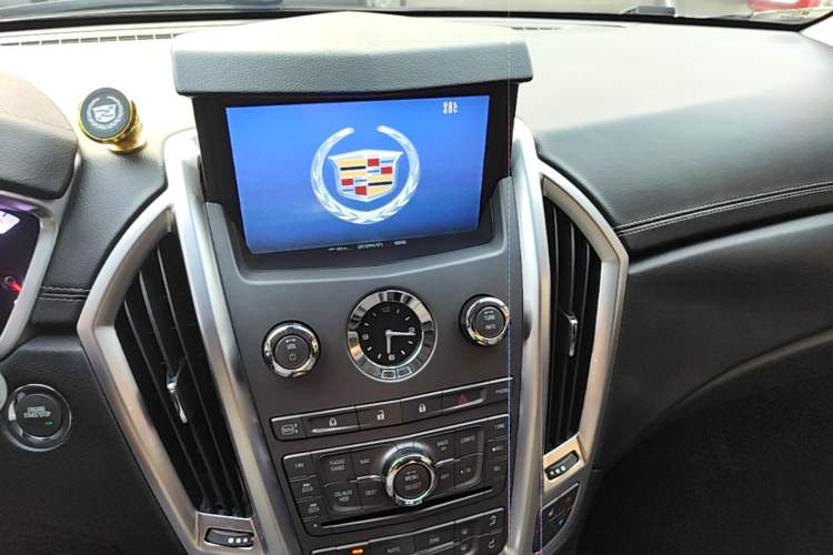 Used Cadillac SRX 2012 3.0L Leading Model Audio And AC Panel