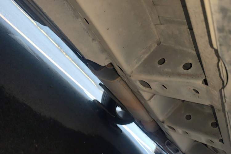 Used Cadillac SRX 2012 3.0L Leading Model Chassis Rear Right
