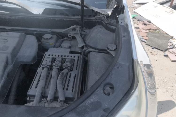 Used Cadillac SRX 2012 3.0L Leading Model Engine Bay Left