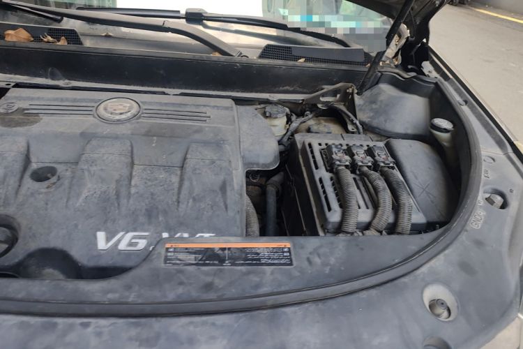 Used Cadillac SRX 2012 3.0L Leading Model Engine Bay Left