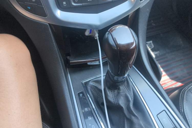 Used Cadillac SRX 2012 3.0L Leading Model Gear Lever