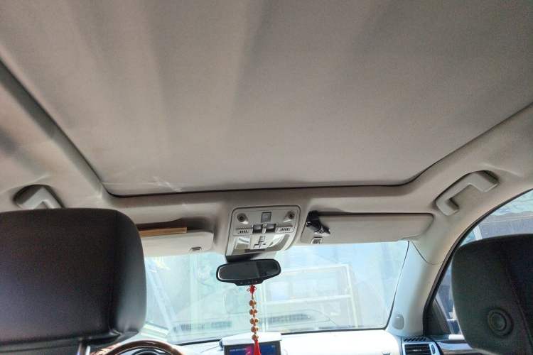 Used Cadillac SRX 2012 3.0L Elite Edition Headliner