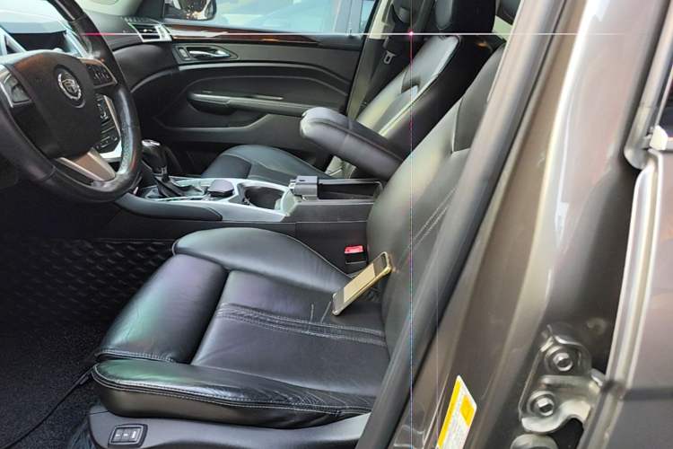 Used Cadillac SRX 2012 3.0L Leading Model Left Front Seat