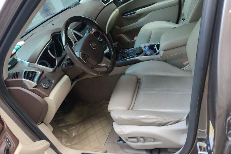 Used Cadillac SRX 2012 3.0L Leading Model Left Front Seat