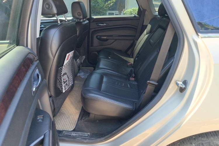 Used Cadillac SRX 2012 3.0L Elite Edition Left Rear Seat