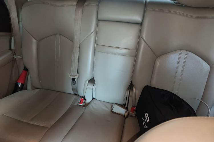 Used Cadillac SRX 2012 3.0L Leading Model Left Rear Seat