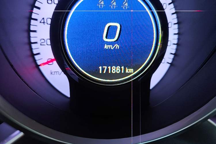 Used Cadillac SRX 2012 3.0L Leading Model Odometer Close Up