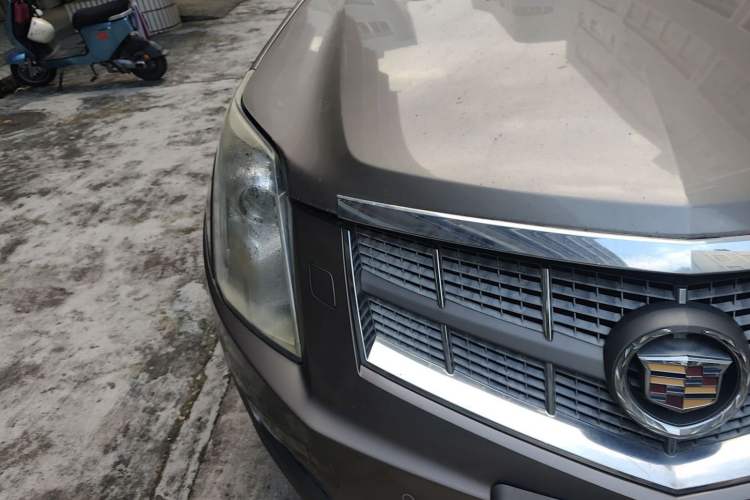 Used Cadillac SRX 2012 3.0L Leading Model Right Front Headlight