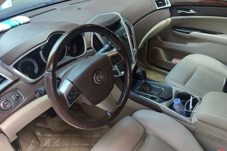 Used Cadillac SRX 2012 3.0L Leading Model Steering Wheel