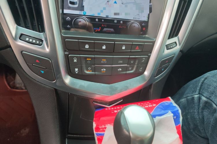 Used Cadillac SRX 2012 3.0L Comfort Model Audio And AC Panel