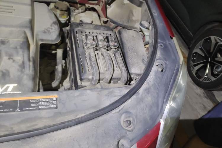 Used Cadillac SRX 2012 3.0L Elite Edition Engine Bay Left