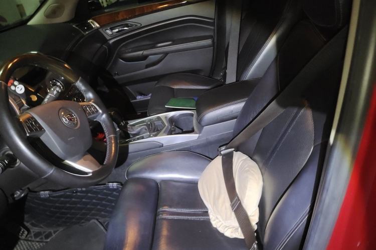 Used Cadillac SRX 2012 3.0L Elite Edition Left Front Seat