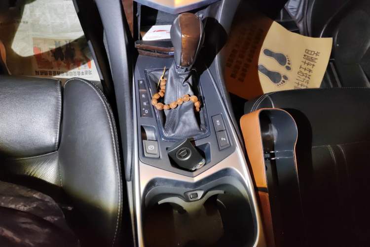 Used Cadillac SRX 2012 3.0L Leading Model Audio And AC Panel