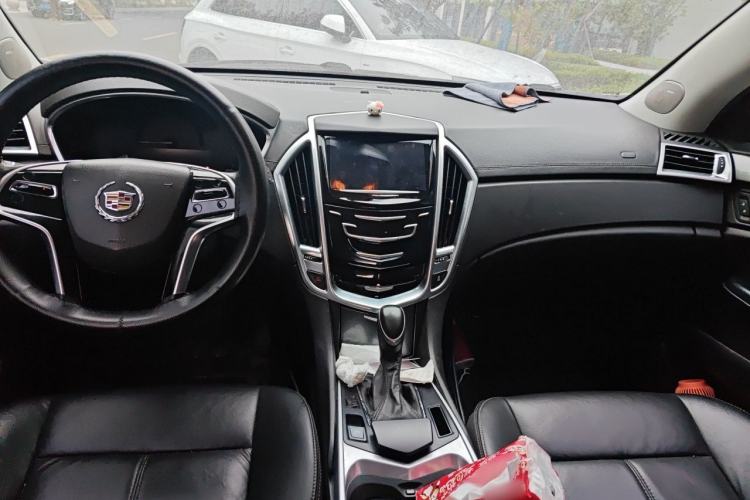 Used Cadillac SRX 2012 3.0L Comfort Model Center Console