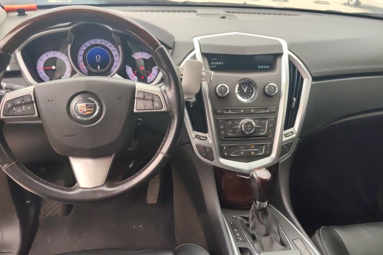 Used Cadillac SRX 2012 3.0L Elite Edition Center Console