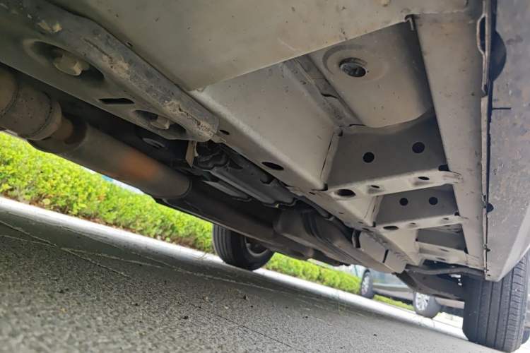Used Cadillac SRX 2012 3.0L Comfort Model Chassis Front Left